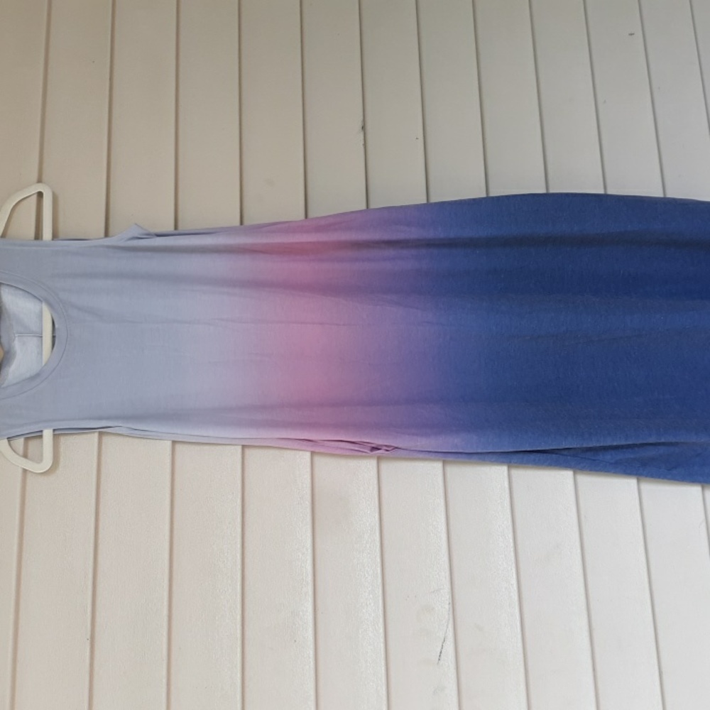 Ombre maxi dress size small blue pink pockets